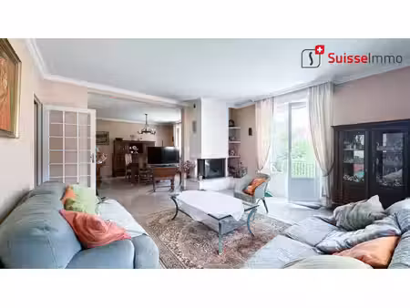 maison valentigney 6 pièce(s) 141 m2