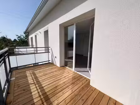 location appartement 3 pièces 63 m² à eaunes (31600)