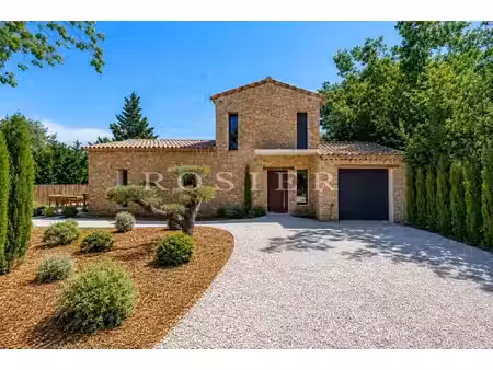 maison compemporaine à gordes