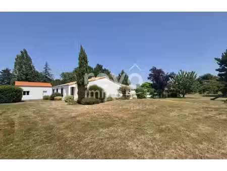 vente maison 5 pièces 137 m² saint-colomban (44310)