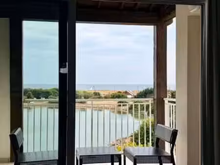 vente appartement 3 pièces bord de mer à arzon (56640) : à vendre 3 pièces bord de mer / 4