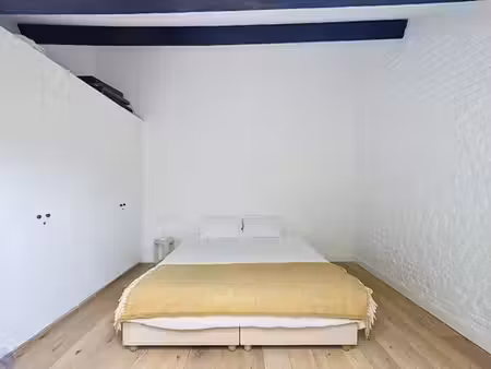 magnifique loft meublé avec 2 chambres et 2 salles de bain
