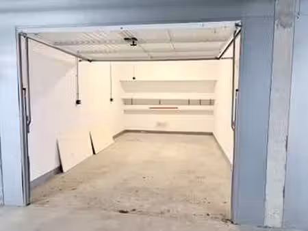 vente garage et parking à la baule-escoublac la baule les pins (44500) : à vendre / 16m² l