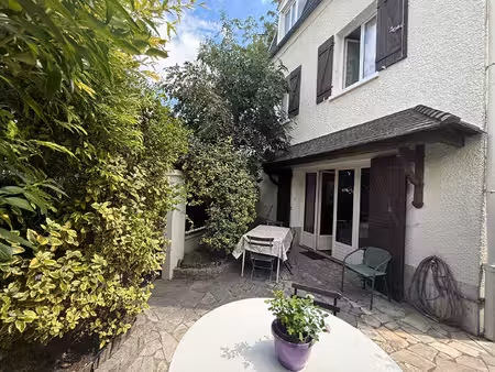 maison colombes 6 pièce(s) 122 m2
