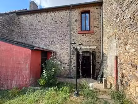 vente maison à la croixille (53380) : à vendre / 128m² la croixille