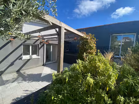 maison port-saint-père 5 pièces 103 m2