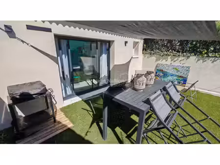 maison t1 en bord de mer avec jardin