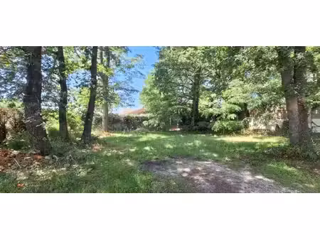 terrain à bâtir d'environ 500 m² – cérillan / issac  saint-médard-en-jalles