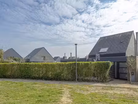 spacieuse maison familiale avec 4 chambres  jardin et garage
