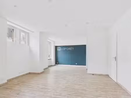 location appartement 3 pièces à scaër (29390) : à louer 3 pièces / 71m² scaër