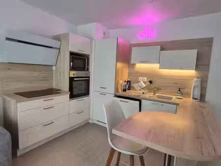 à louer – bel appartement meublé t2 de 46 64 m² avec parking – fontaine-lès-dijon