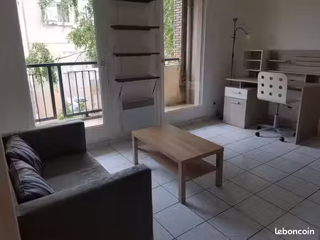 appartement 2 pièces de 28m2 meublé