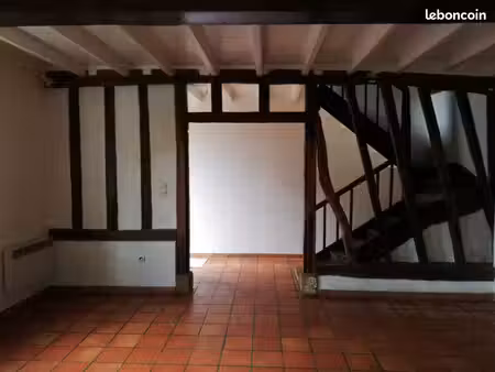 a louer maison rurale sur la commune de monguilhem (gers) 100 m2