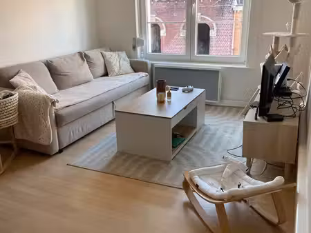 loue bel appartement t2 proche gare