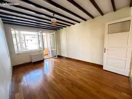 t3 - 850 euros cc - 15 min à pied du centre d’oyonnax