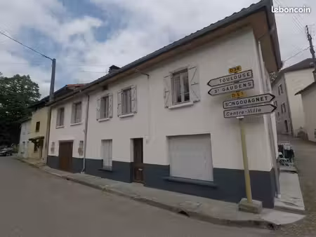 location maison t6  140 m² à aspet