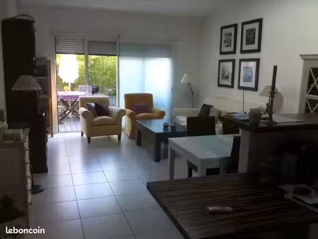 maison 4 chambres au petit chantilly  libre 20 oct