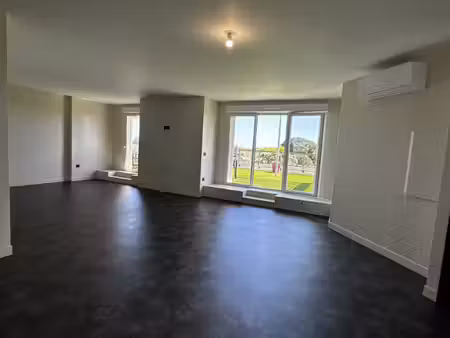 arès appartement haut de gamme t4 de 162m2 avec terrasse p