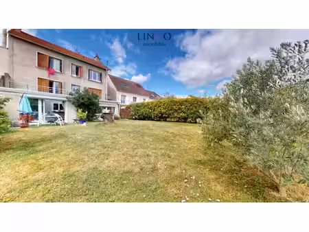 choisy le roi - deux appartements indépendants  réunissables  dans un petit immeuble de 3 