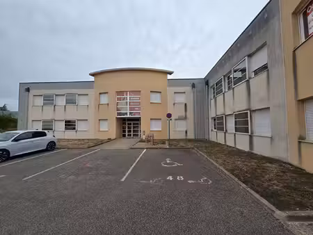 ensemble de 3 locaux nevers ouest