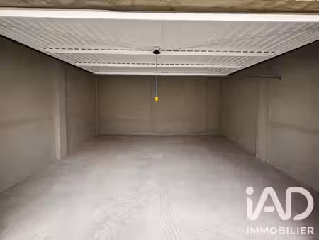 vente garage 27 m²