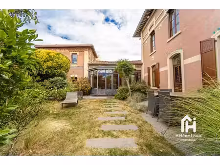 maison avec cachet et charme de l'ancien - 4 ch - 2 sdb - jardin