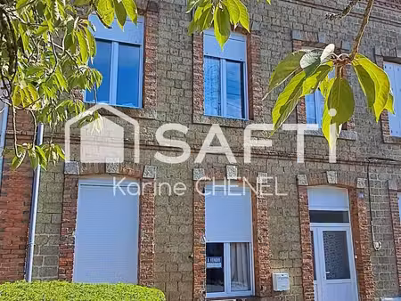 maison de ville 2 ch dépendance et jardin