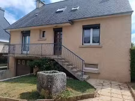 vente maison à rostrenen (22110) : à vendre / 102m² rostrenen