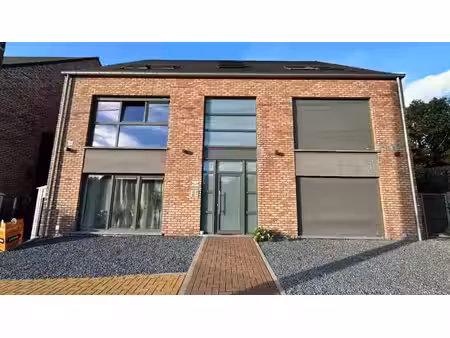 appartement 3 chambres avec emplacement de parking