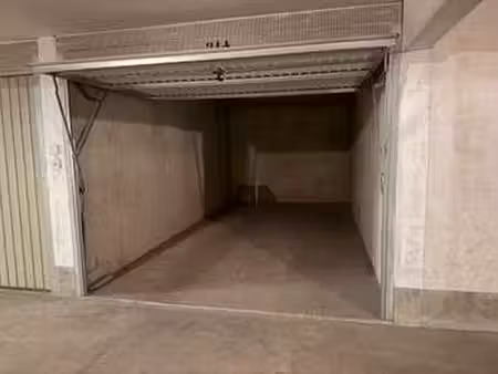 location garage box et parking à pornichet (44380) : à louer / pornichet