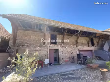 grange 6 pièces 220 m²