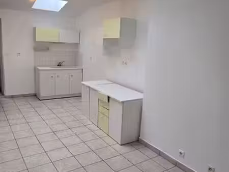 loue appartement t2 givors