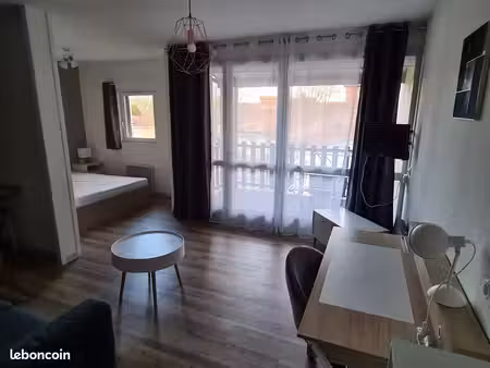 studio meublé 35m² - terrasse / balcon