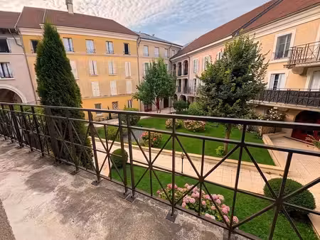 appartement 3 pièces 61 2 m² non meublé  2 places parking sous‑sol — place toscane serris 