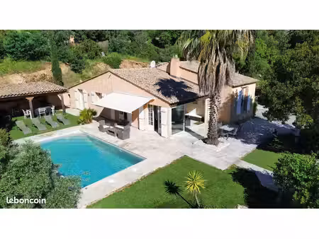 villa 5 pièces 140m2 les issambres
