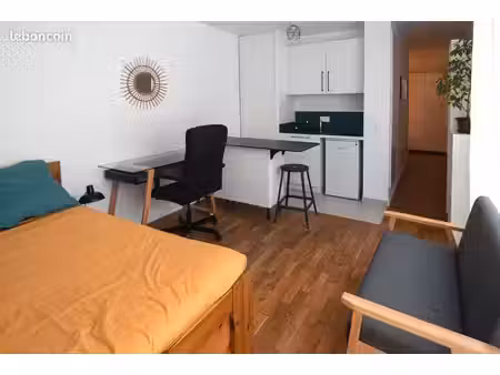 studio meublé 27 m² avec parking privatif