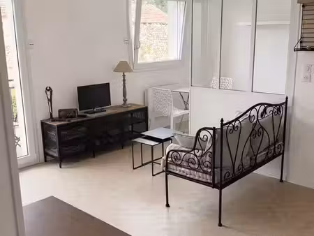 studio meublé