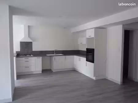 location appartement 100m2 centre bourg