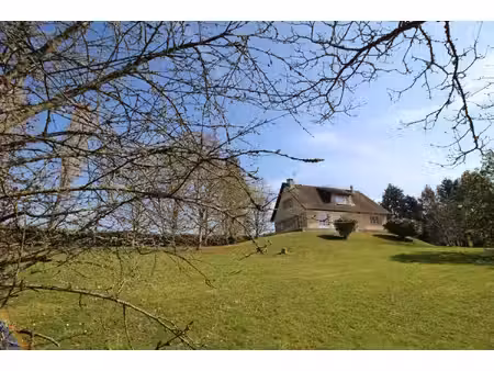 maison spacieuse avec vue imprenable et cadre privilégié