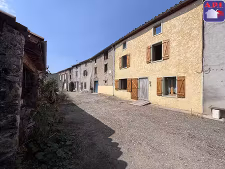maison de village
