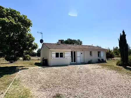 maison familiale de 4 chambres avec vue sur la campagne  près d'eymet