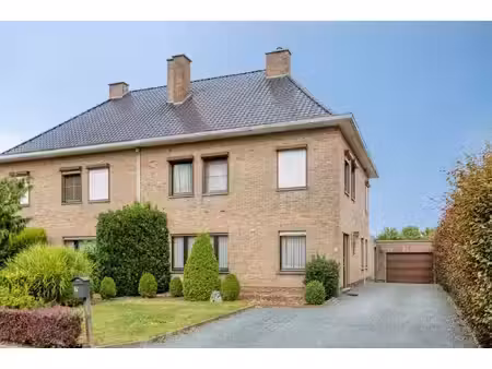 woning te koop met 3 slaapkamers en ruime zolder