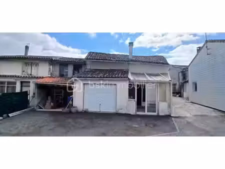 maison de 90 m² à salignac-sur-charente