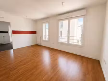 vente appartement 3 pièces à stains (93240) : à vendre 3 pièces / 56m² stains