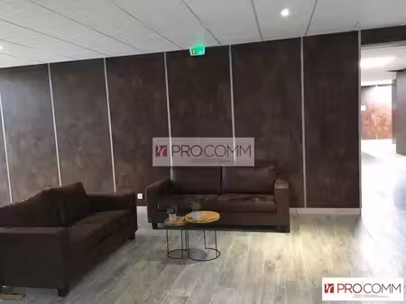 location bureaux 138 m²