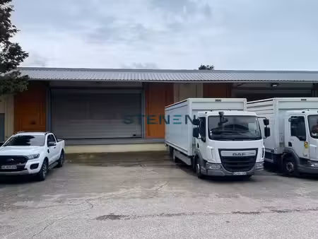 location local d’activités marseille 13015 1700m²