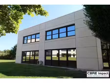 location bureau reims 239 m²
