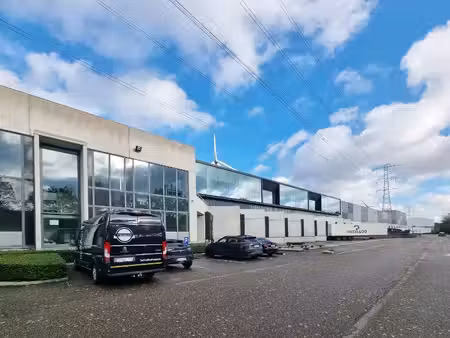 logistiek gebouw te huur