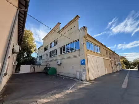 vente local d’activités libourne 33500 2077m²