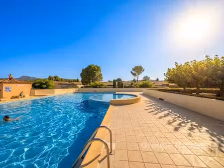 maison à vendre à eyguières - 3 pièces avec piscine